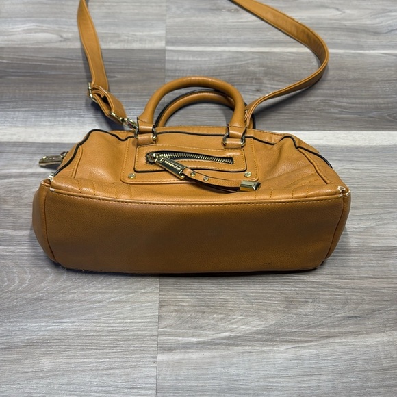 Steve Madden crossbody bag - Picture 8 of 13